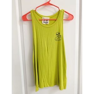 “Just Visiting” Alien UFO Tank 👽